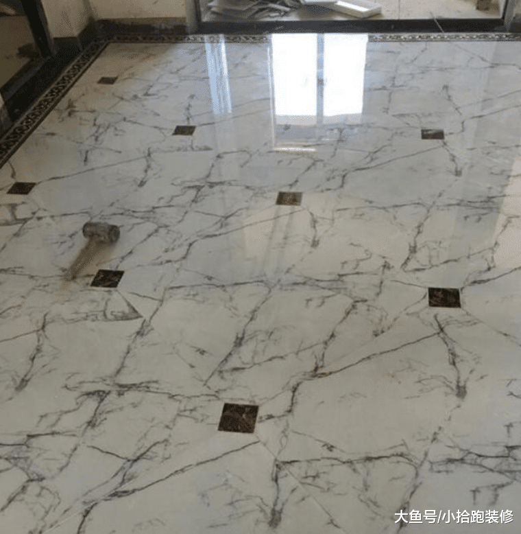 不顾媳妇反对，坚持选择这款地砖，不过最后她夸我是对的