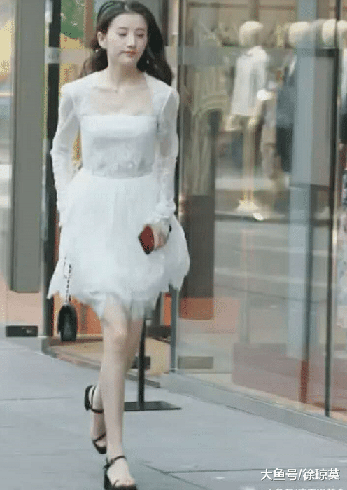 摄影：小姐姐奔跑的姿势都那么优雅