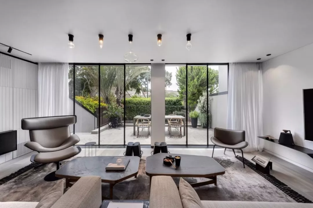 “无主灯”设计引爆潮流，极简打造的简单生活！