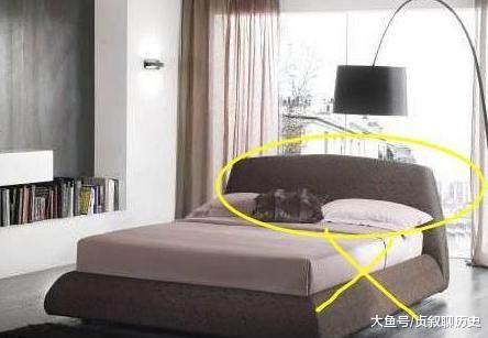 卧室大床万万不要这样摆放，听完老师傅的话，后悔没早点知道