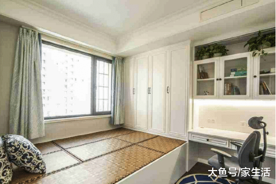 头一次见卧室装修不买大床，直接让木工这样装，舒服又好用