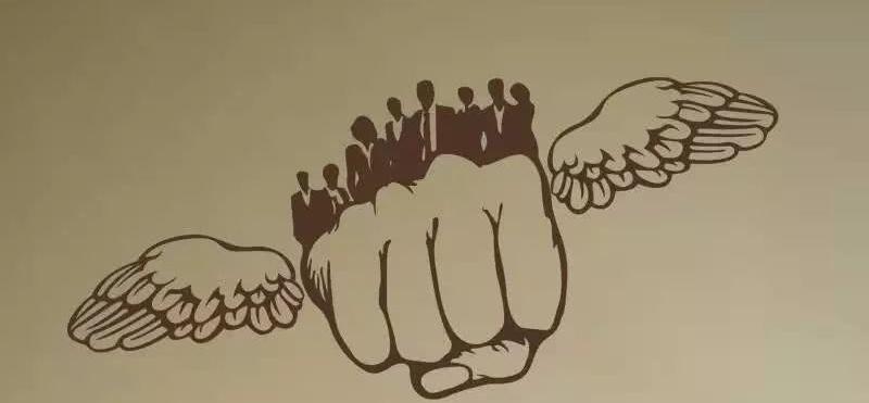 “你想要什么？”“我想要滚烫的人生”