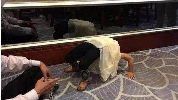 马伊琍晒出自己的豪宅，住在普通老式小区，内里装修却豪华无比