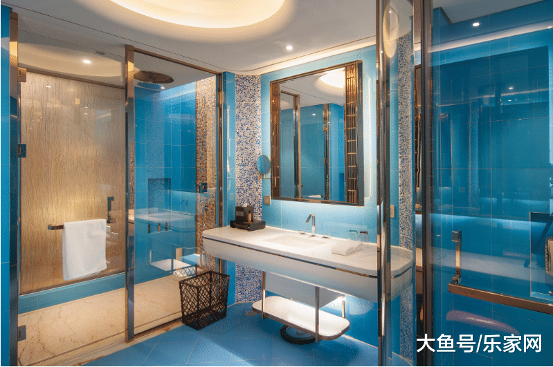 卫生间潮湿太闹心！婆婆支了几招，瞬间干净清爽了！