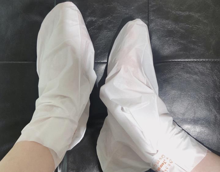 新发现一种万人迷叫“全能足膜”，上市18秒被抢空，网友：秒变少女足