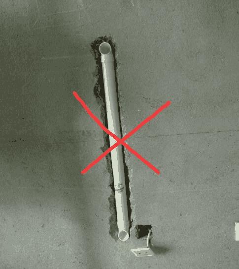 九成人还在砸墙埋电线，太傻！瞧下图香港人新装法，天！太聪明了