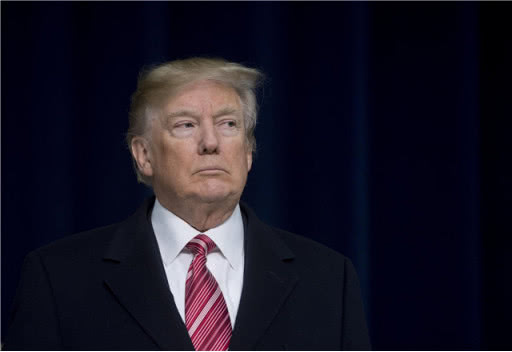 特朗普祸不单行！44家中企宣布撤离美国，富士康也气愤做出表态