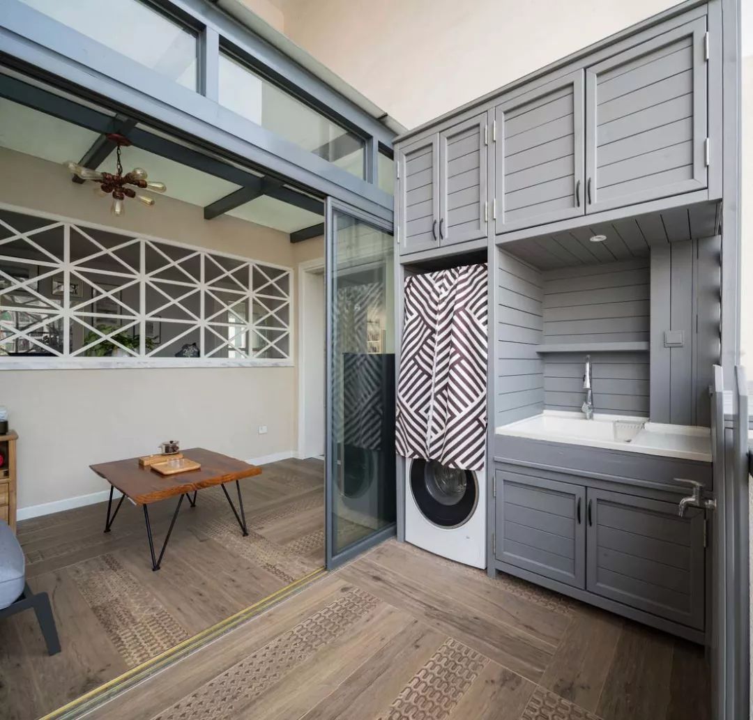 除了洗衣晾衣，阳台柜的设计！哪种适合你？！