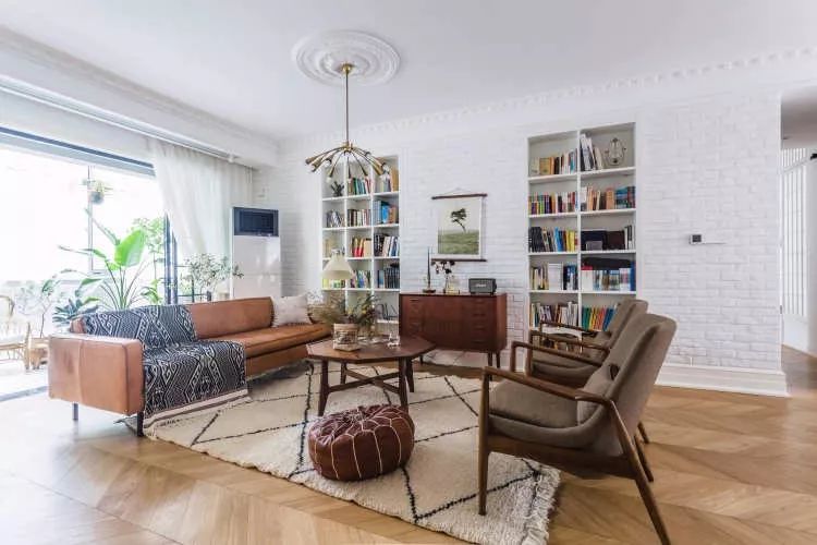 摆上驼色沙发，客厅都美开了花！