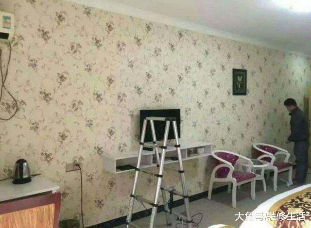 新房贴墙纸是好看，可没用多久就翘边发霉，聪明人如今流行用这种