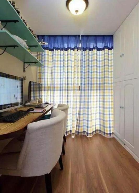 新房装修，老公把阳台改成工作室，没想到完工效果这么好