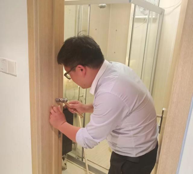 走近碧桂园凤凰城凤鸣苑管家—侯年树