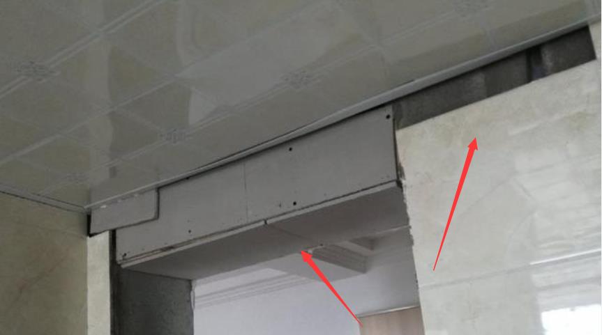 硬装结束，师傅通知验收，可业主刚进门就说：都不想住了