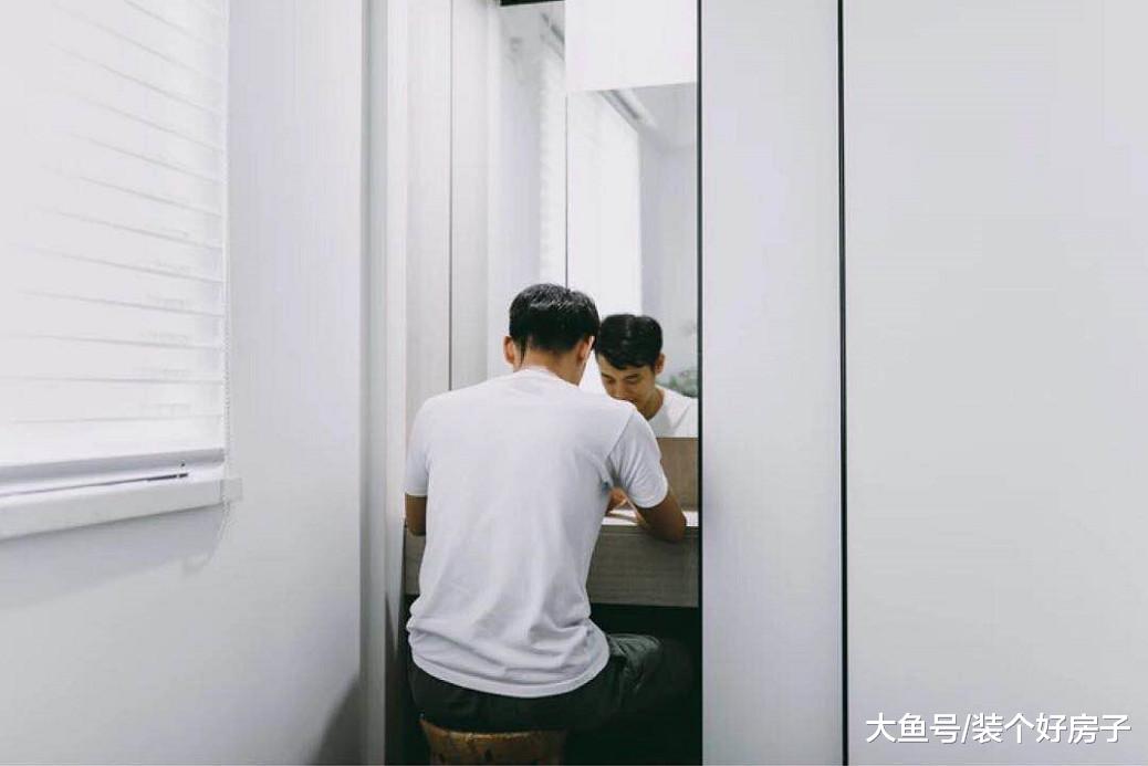 90后夫妻55㎡二手房改造，每平米都被榨干：砸墻造U型開放式廚房