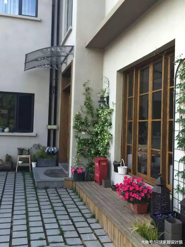 一家3口逃离都市，包下30亩地爆改老房子，有人开车2小时只为在这睡一觉