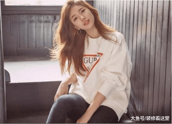 揭秘裴秀智在韓國的豪宅，走廊都裝了衣柜，看來是衣服太多了