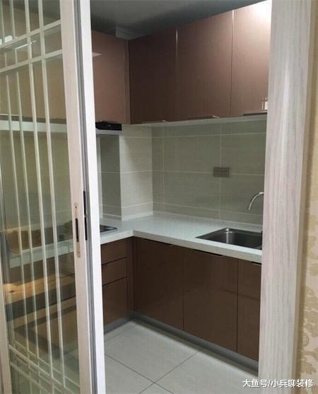 自装120平简欧新房，邻居说电视背景墙造型像灵堂，气炸了我！