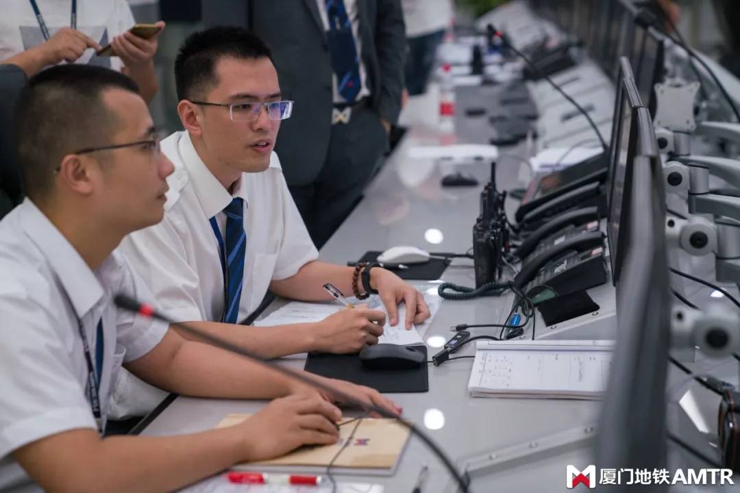 最新! 厦门地铁2号线全线＂电通＂! 沿线房价更出乎意料! ！