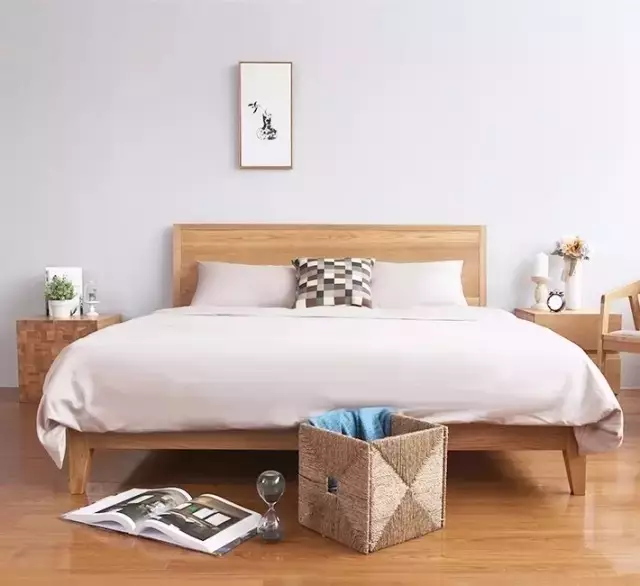 温馨舒适的木地板，小户型应该如何去挑选和搭配它？