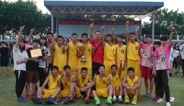 新生想入篮球队，这3种学生“竞争优势”最大，老师抢着要