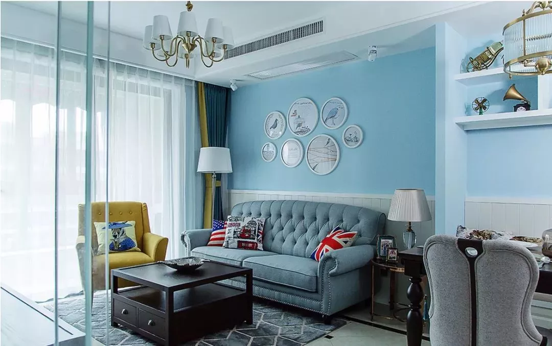 沙发背景墙该如何设计才好看？参考一下这几款设计吧