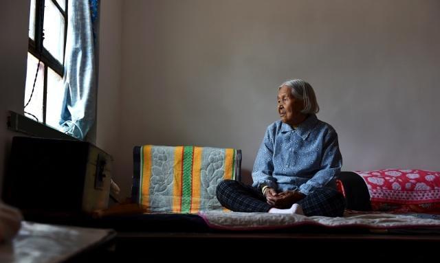 慰安妇幸存者讲述，她被日本人侮辱后，三天三夜只给吃8根大葱！