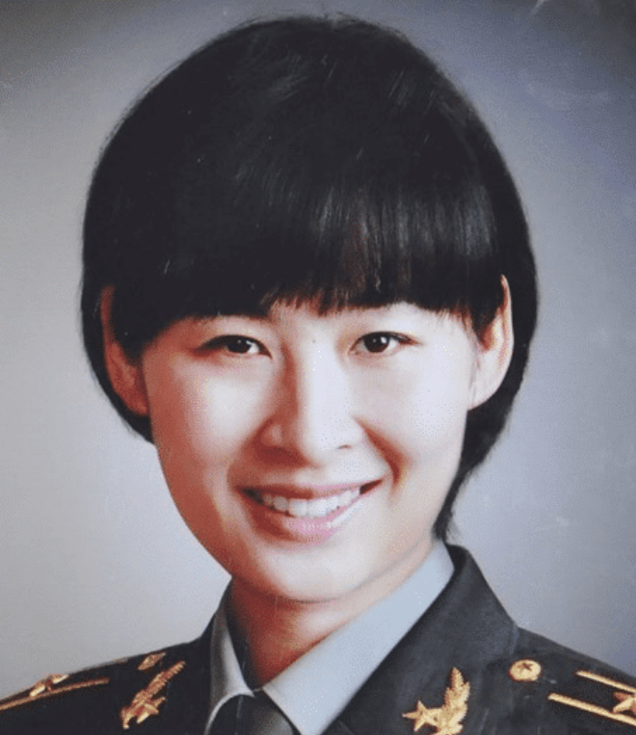 中國女航天員第一人，著陸后“銷聲匿跡”，如今生活“天差地別”