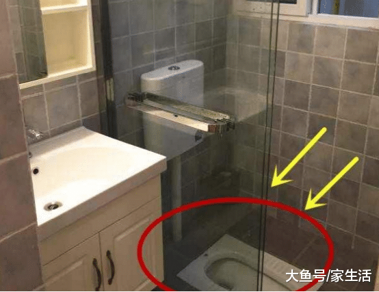 越来越多人卫生间不装马桶了，直接淋浴房装这个，聪明多了