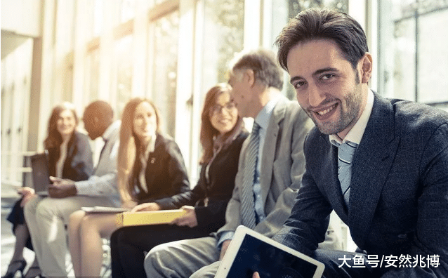 面试官：一火为火，二火为炎，三火为焱，五火是什么？小伙妙回复