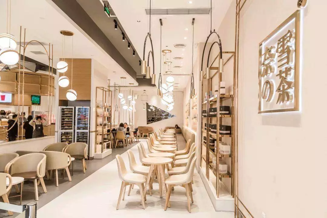 深度测评8个行业，实地探访200家店后，总结出网红店速成的5个套路和持续经营的4个要素