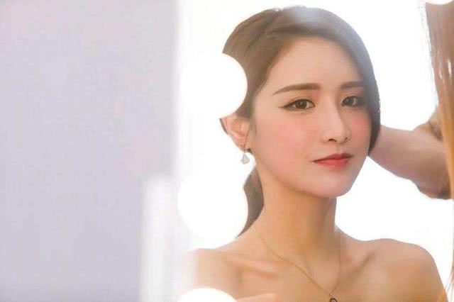 呆妹儿一姐之争失败告终，心灰意冷明年将退出直播！