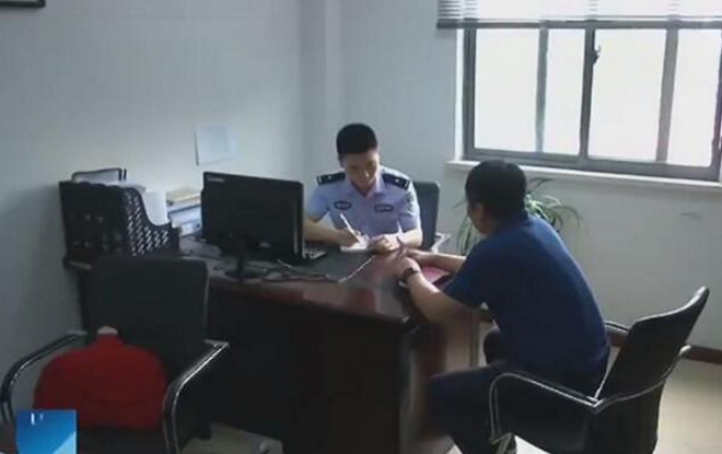 南京一快餐店一天接近千订单 却没送餐信息, 警方调查发现真相!