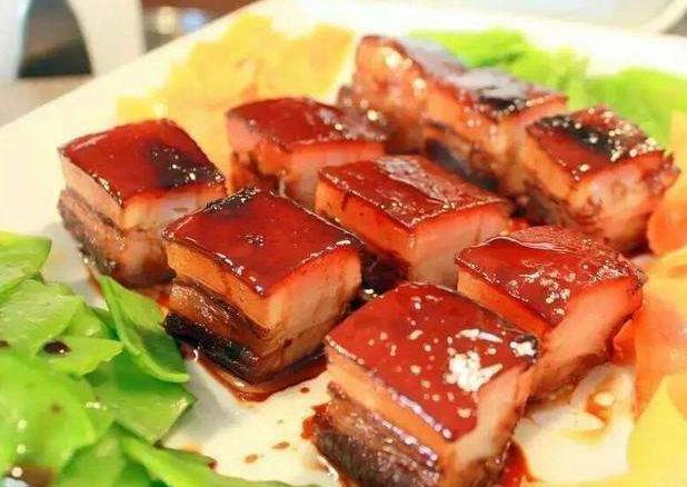 这么做可以使狗狗“粗糙的毛发”变得柔顺亮泽, 有人还不知道