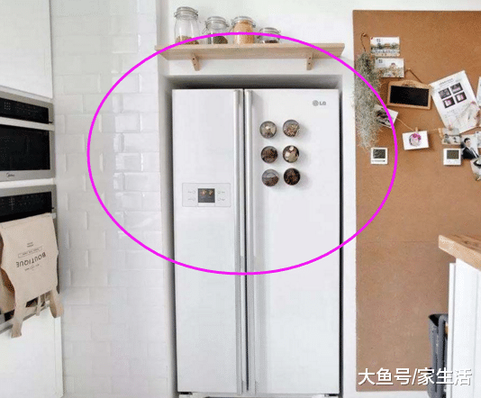 冰箱切记不能这样安装，虽说节省地方，但用不到几年就问题多
