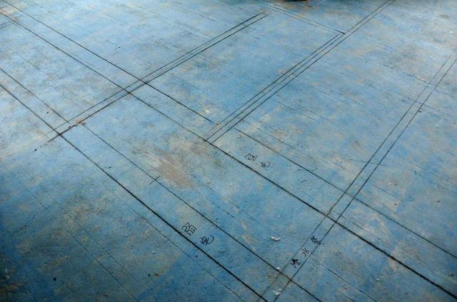 资深电工师傅告诉你，水电开槽注意这5点，避免后期入住麻烦不断