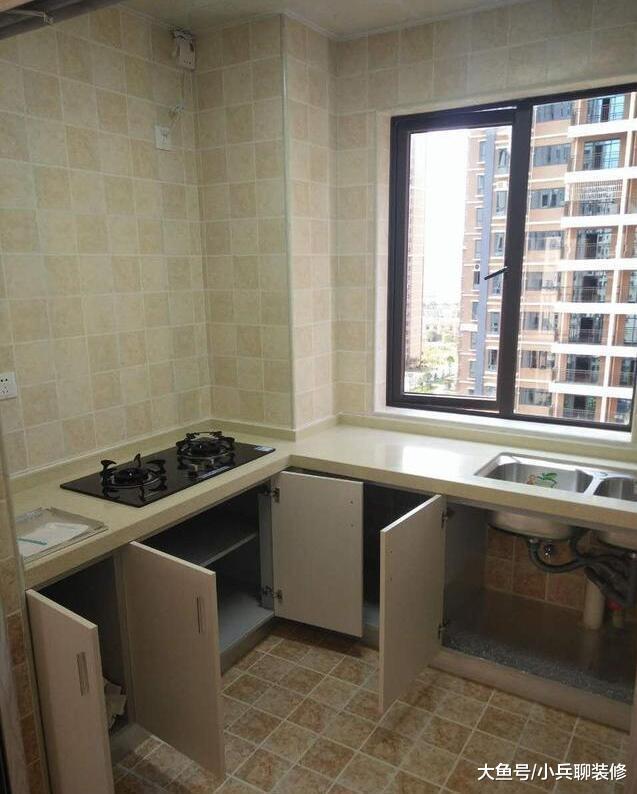 晒晒我家120平新房，这就是开发商所谓的精装修，一进门就想哭！