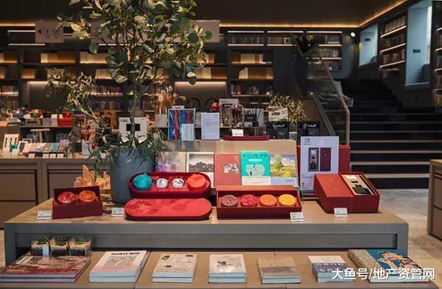 多业态混合成潮流, 酒店大堂被华住玩出新花样|新居住