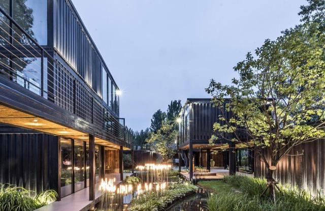 别再用砖盖房子了，这种材料3天就能盖个大别墅，价格便宜还坚固