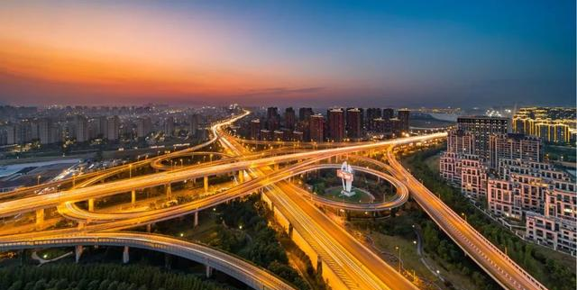 重磅！刚刚央行宣布房贷利率下调，宁波楼市或将进入“最佳买房期