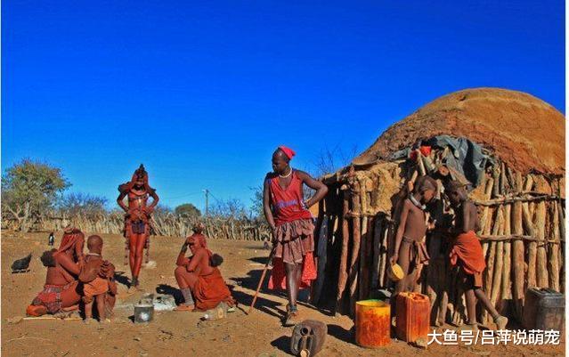 非洲一个原始部落，男子必须有5个妻子，女人更有着“奇葩”习俗