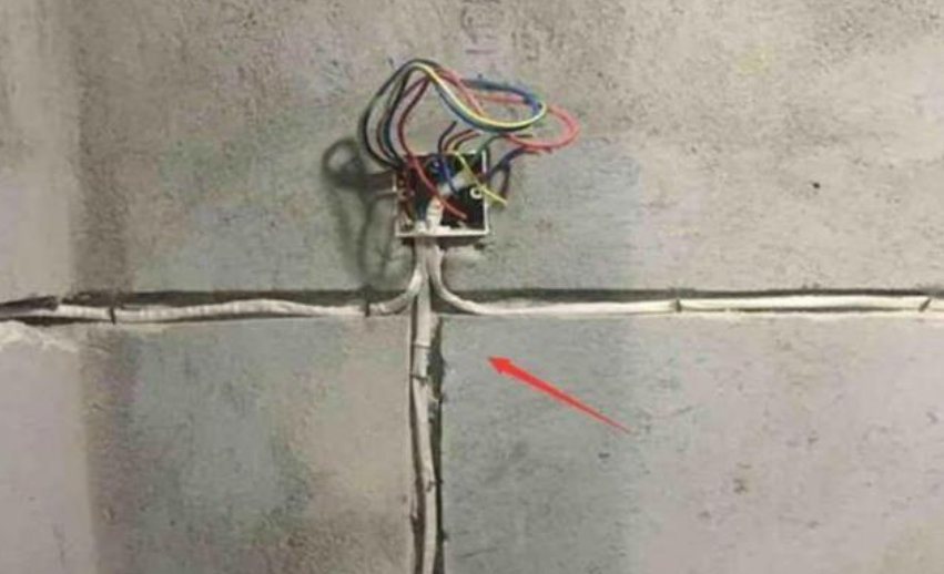 还在验收，师傅就将沟槽回填了，业主直问：你还想结账吗？