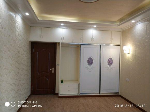 自己設計的中式風格，被人說丑，像中老年審美