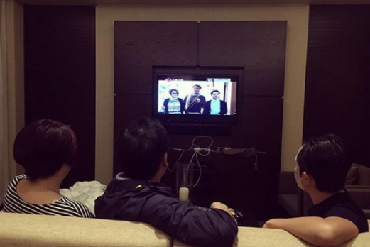 晒晒王祖蓝住的豪宅，在香港也住这么豪的房，难怪李亚男看得上他