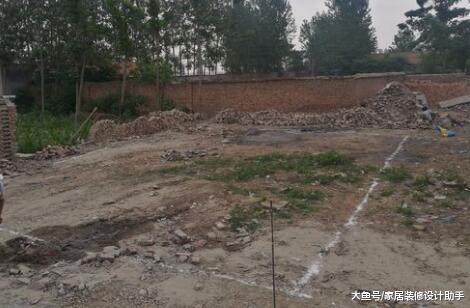 砸40万建房，楼梯踏步、构造柱做毁了，完工后我内心是崩溃的