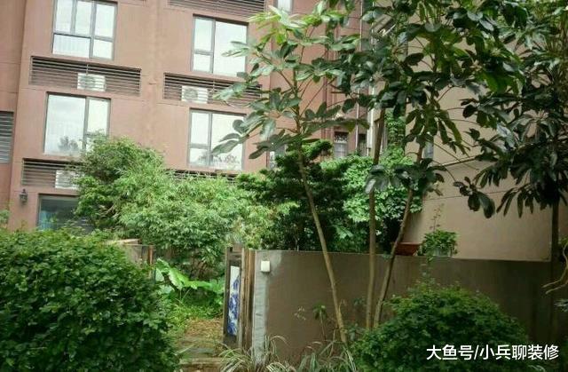 花130万在广州买48㎡二手房，马桶就在床边，估计你都没见过！