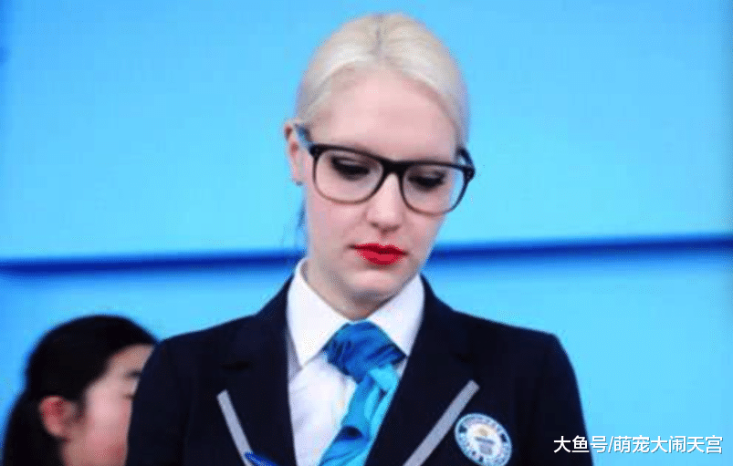 娶“洋媳妇”要慎重！撒贝宁媳妇堪称前车之鉴，结婚3年前后变化大