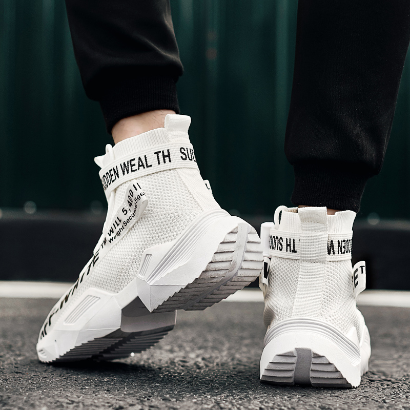 OK组合三连冠，真的是科比抱了奥尼尔的大腿？巴克利说出实话！