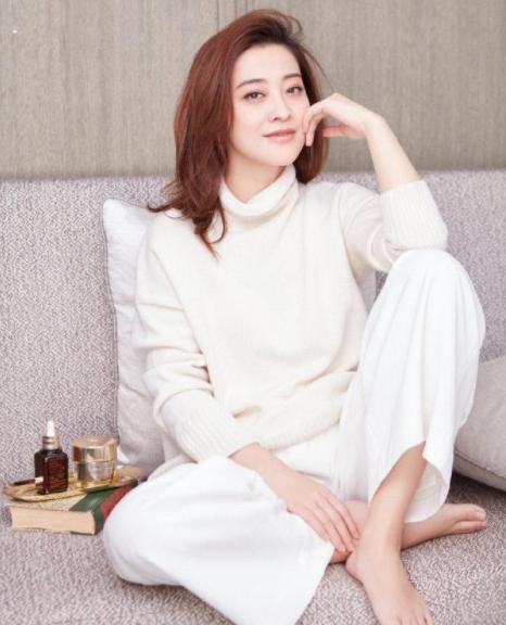 ?参观梅婷一家住的豪宅,餐厅乱得像垃圾场,一看平时就不怎么收拾