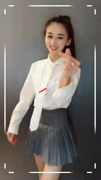 这一看，就是名花有主的人啊