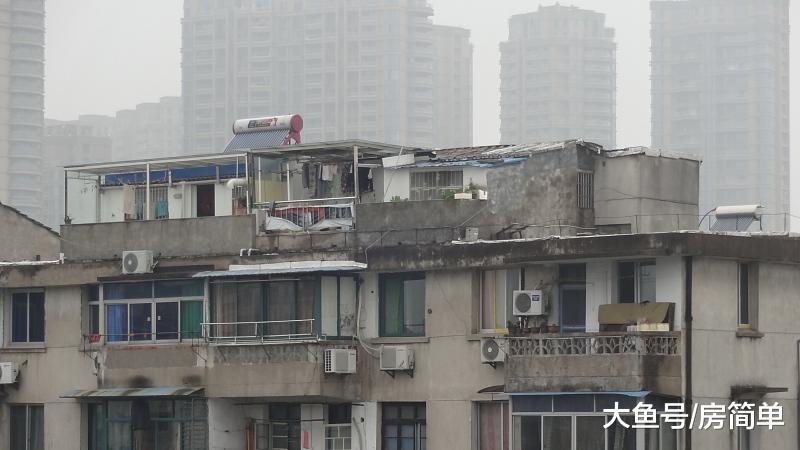 很多人都不建议买“老破小”的房子，但是我却持不同“意见”